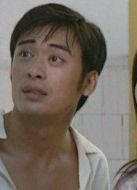 這個警察不用槍