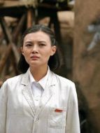 鄭新蘭（王偉飾演）