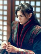 東方不敗（丁禹兮飾演）