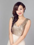 羅六姑（梁椰雯飾演）