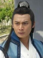 敖春（劉冠翔飾演）