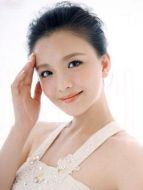 胡洪霞（孫茜飾演）