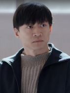 耿云輝（唐曾飾演）