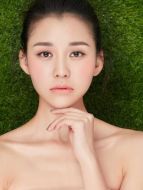 李慕俠（阿麗亞飾演）