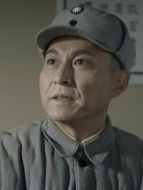 鄧小平（楊俊勇飾演）