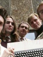 英國(guó)電腦業(yè)鼻祖海報(bào)