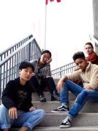 刻薄女孩第一季劇情介紹(1-8全集)